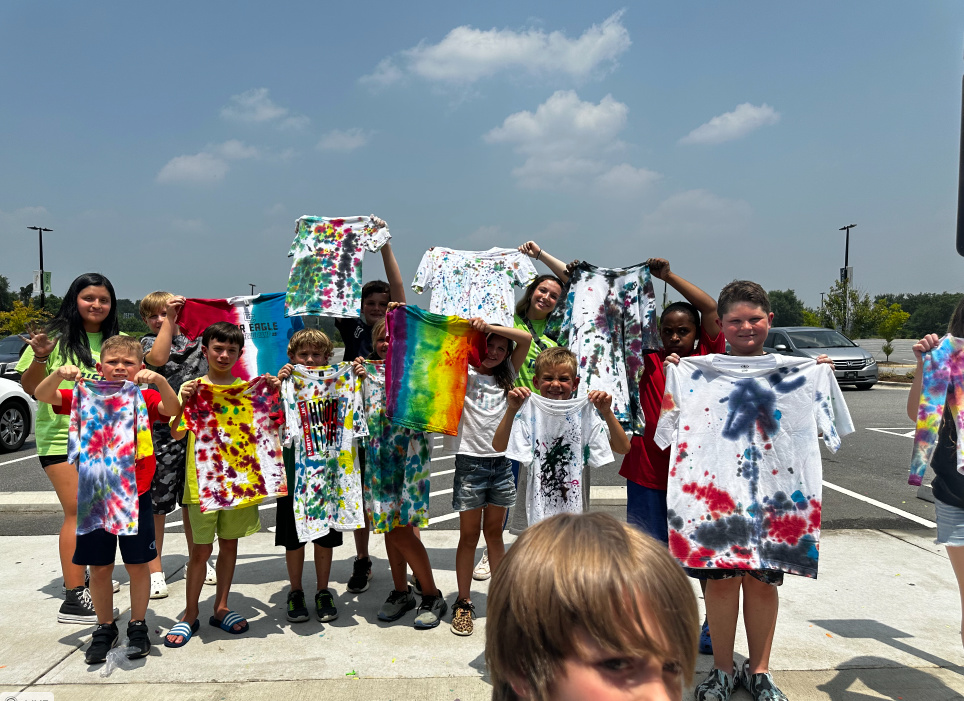 kids crafting at rise up all sports camp at rise indoor sports
